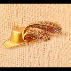 Two toned  feathered hat pin